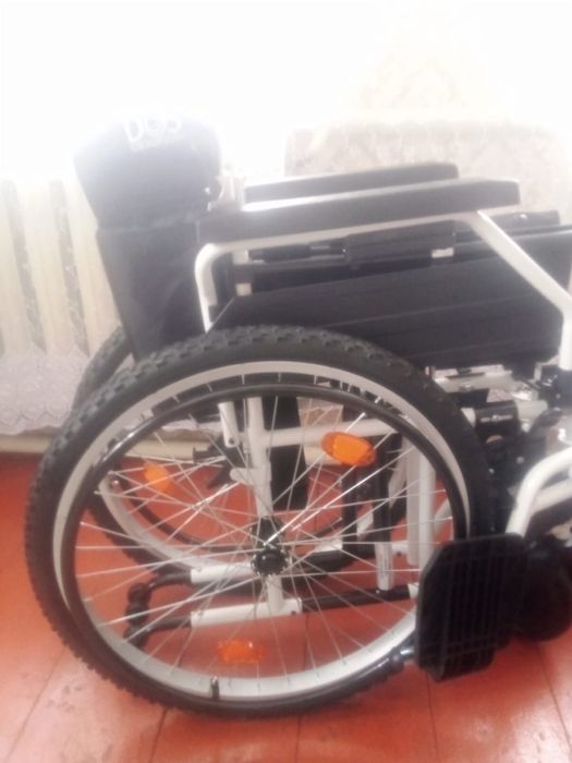Инвалидная  коляска