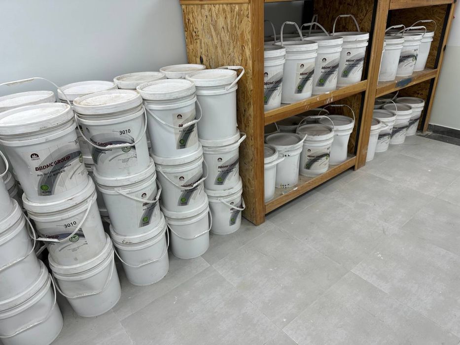 Клей для напольных покрытий DBDMC group pvc