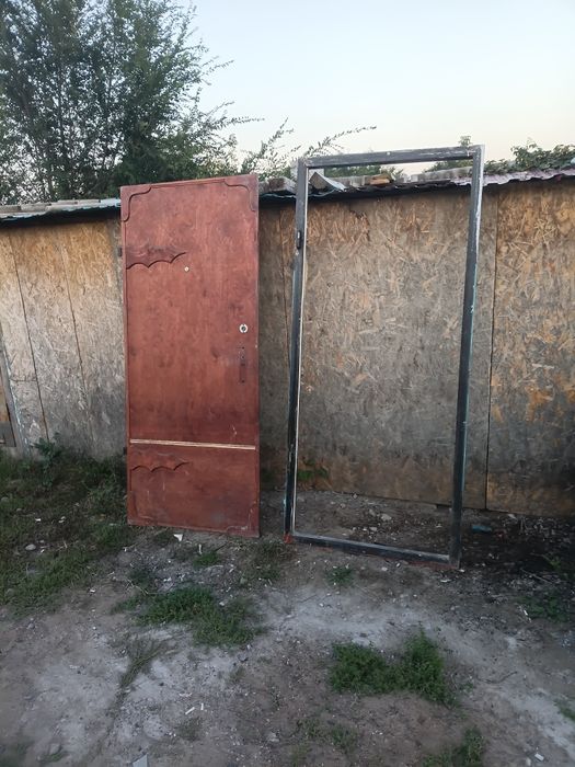 Железный дверь продам