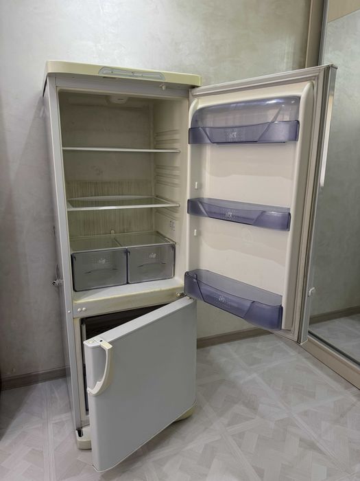 Продается холодильник