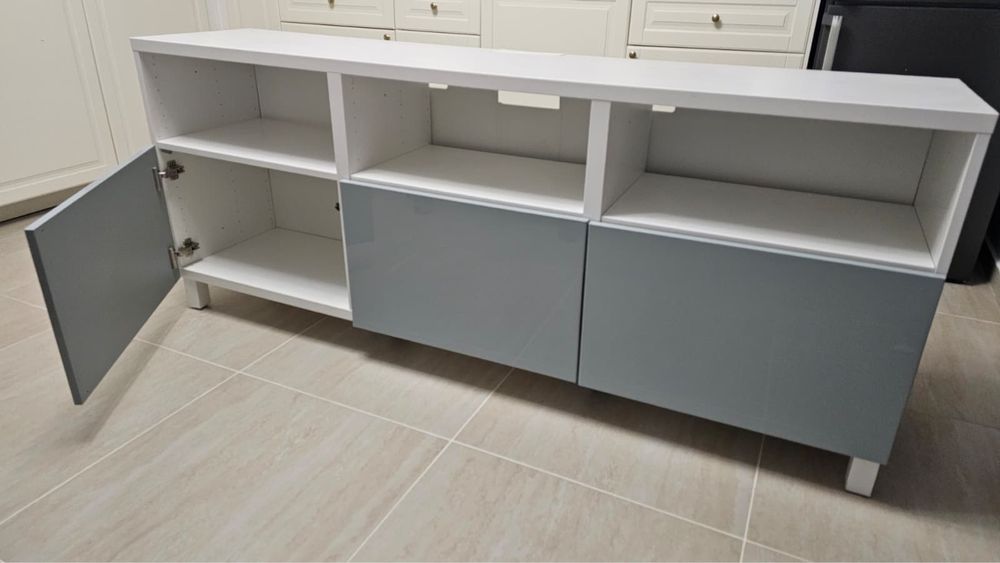 Vand comoda TV Ikea Besta