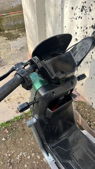 Электроскутер велосипед