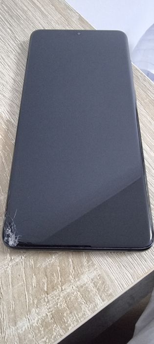 Samsung Galaxy S 20 + 128 GB RAM 8