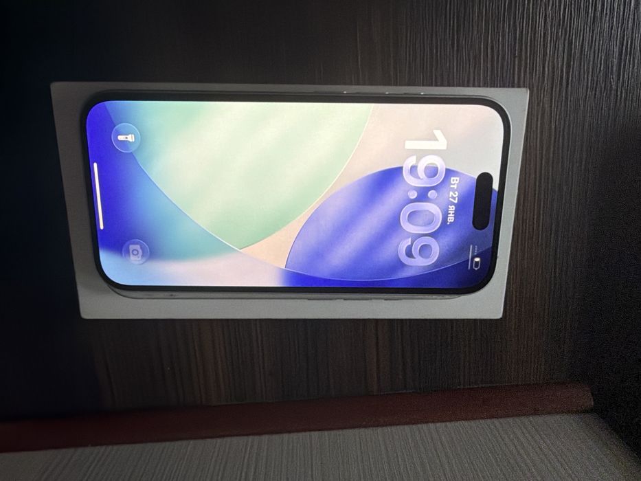 Iphone 16 на гарантии