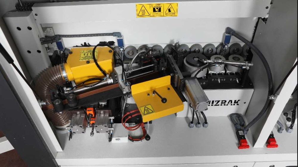 Masina Cantuit cu Prefrezare Rotunjire Canelare si Exhasutor Integrat