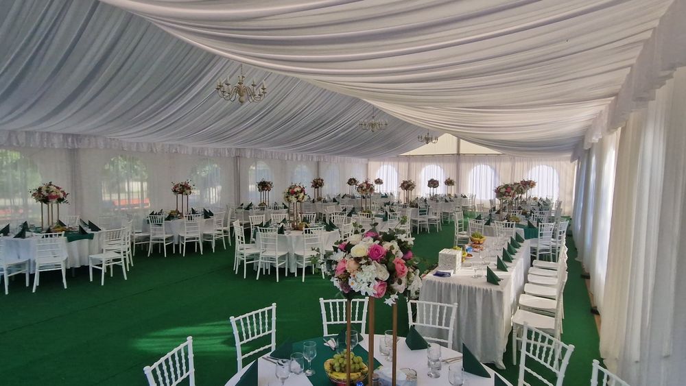 Cort 10x40 >400 pers 10x50 > 500 pers