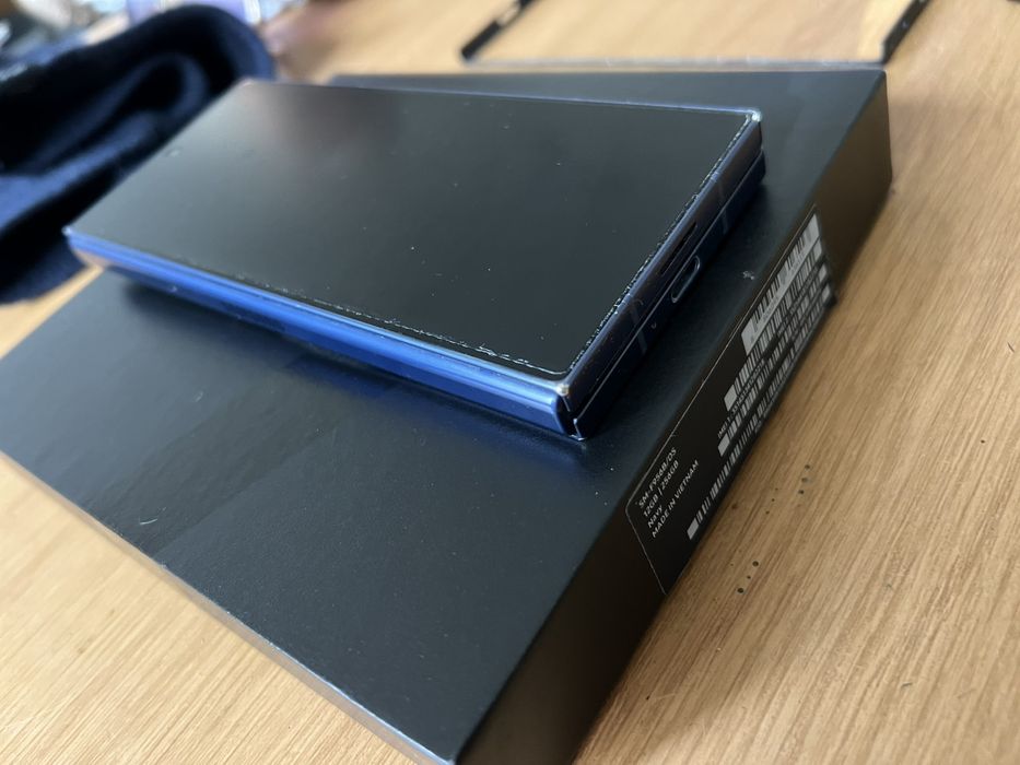 Samsung Galaxy Z Fold 6