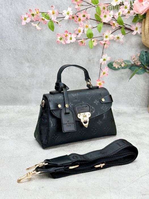 Genti Louis Vuitton noi