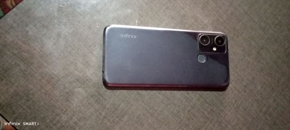 Infinix    64 GB