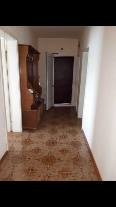 Продава се Тристаен апартамент в Плевен, Мара Денчева - 95 кв.м за 1232 €/кв.м - Снимка #2