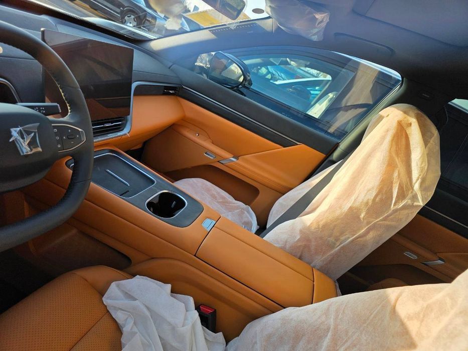 Dongfeng eπ008 ep008 gibrid 6 oʻrindiqli