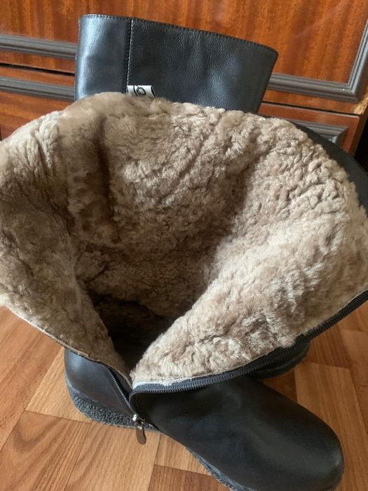 Женские зимние сапожки