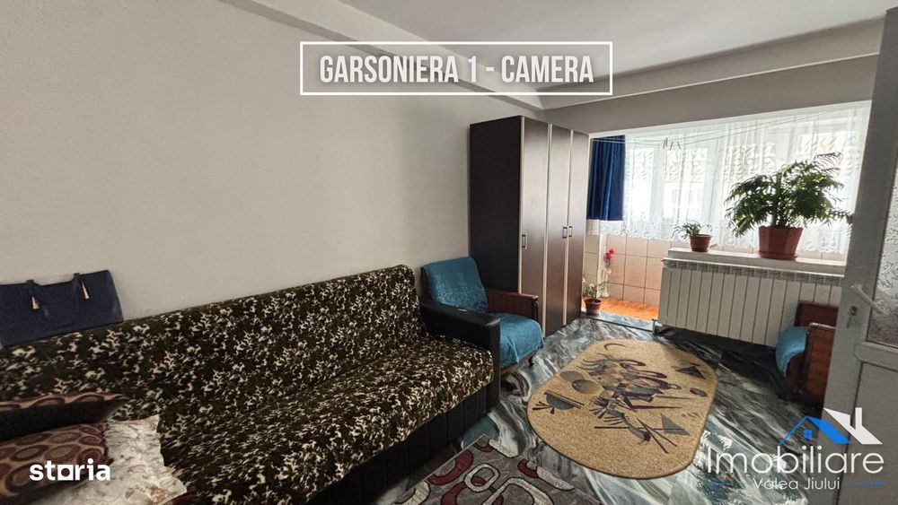 2 Garsoniere de vanzare, Petrosani, Str. Aviatorilor, langa posta