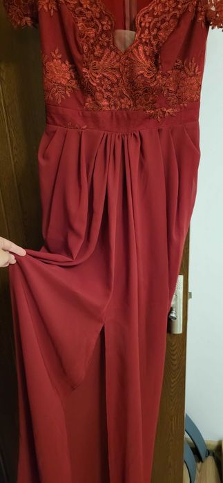 Rochie eleganta grena