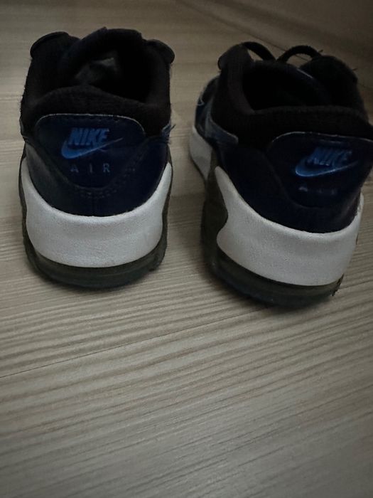 Маратонки Nike Air Max, размер 30 и 32