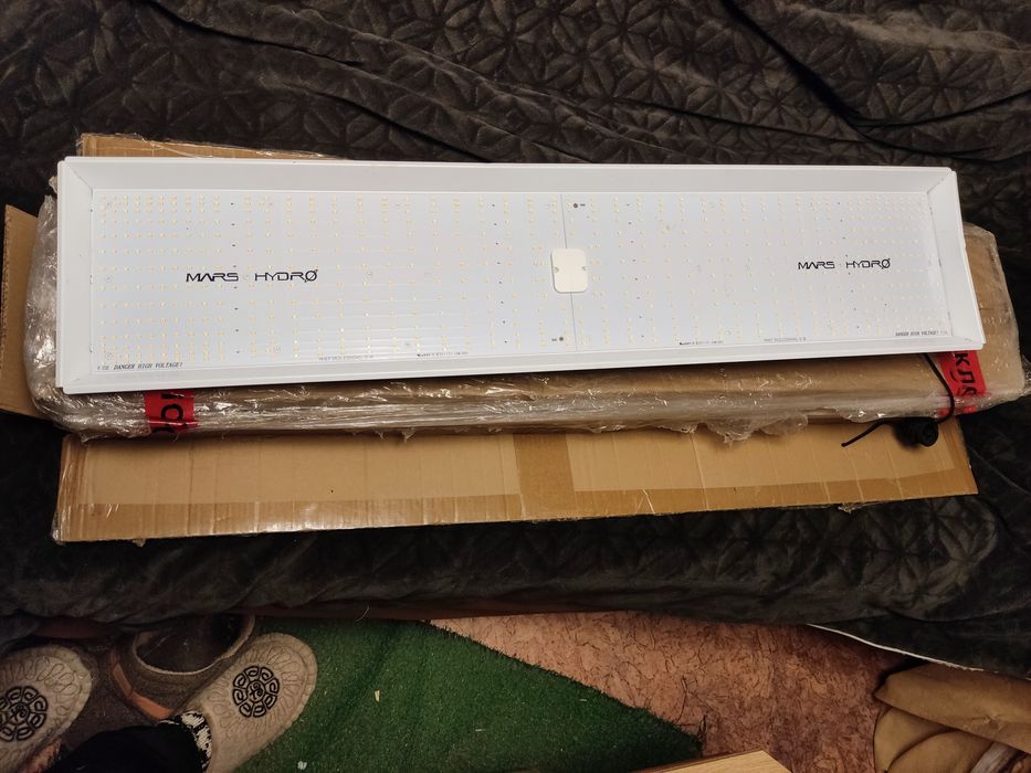 Лампа для растений Mars Hydro TSL2000