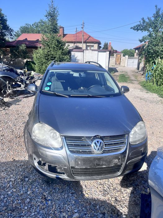 Volkswagen Golf 5 2.0TDI BMM НА ЧАСТИ
