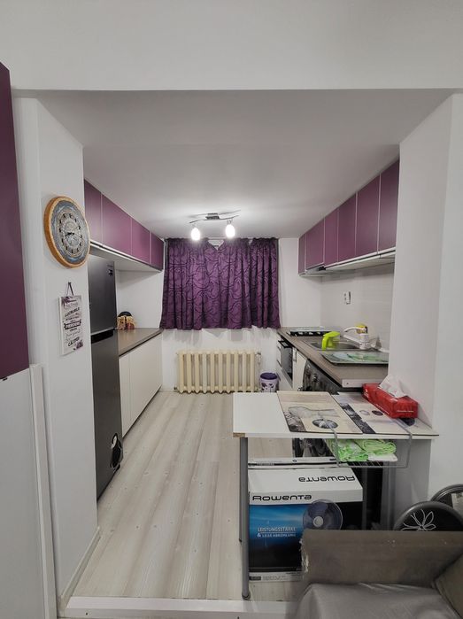 Închiriez garsoniera micro 40