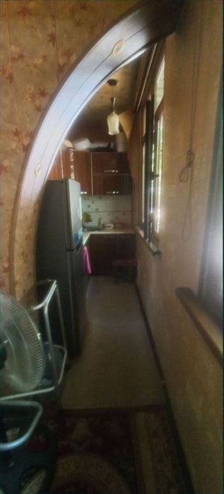 Chilonzor 20 kv dom srochniy sotiladi