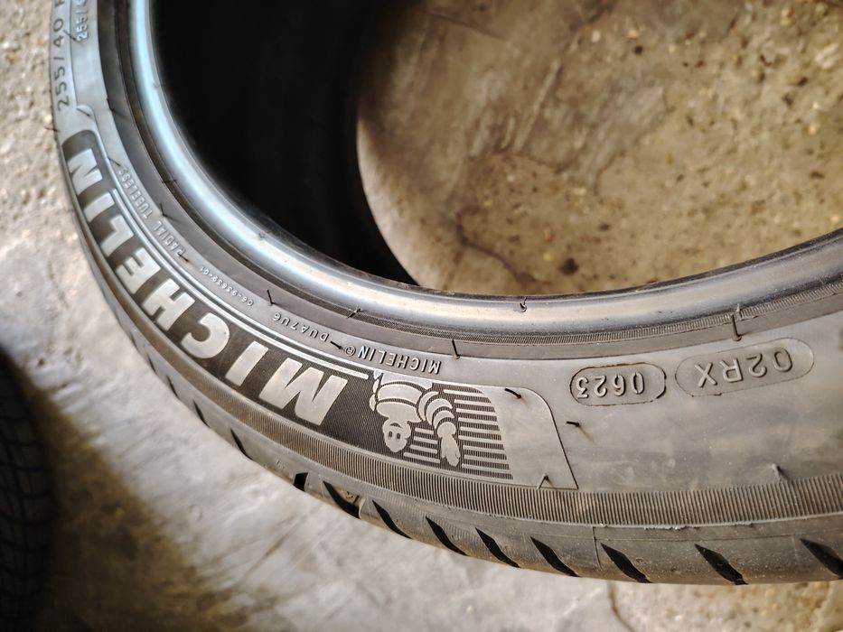 255/40 R19 Michelin Primacy de vara cu buză pt jante
