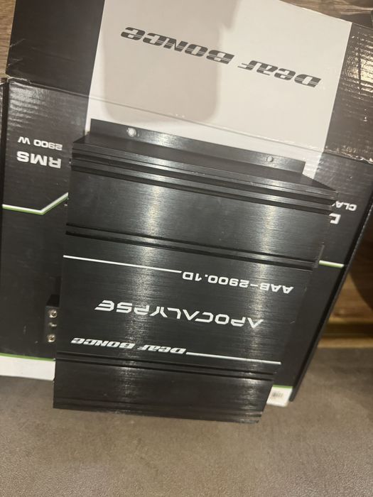 Продам комплект ( усилитель и сабвуфер в коробе экспо )