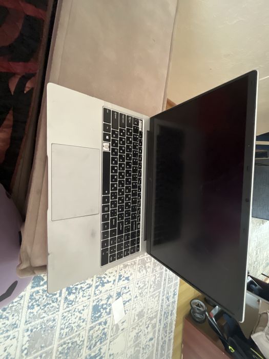 Продам ноутбук на запчасти