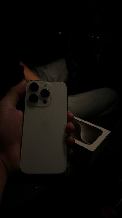 Iphone 15 pro 256гб