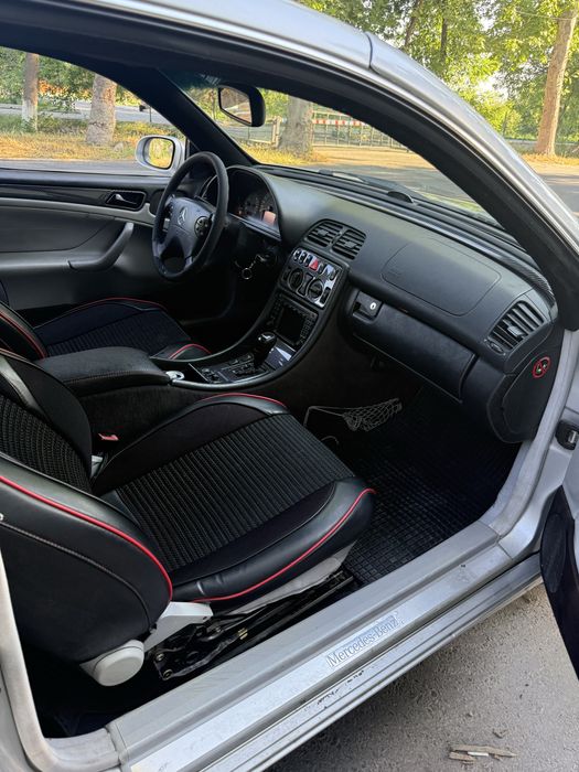 Mercedes-Benz CLK 240 2001 — 6