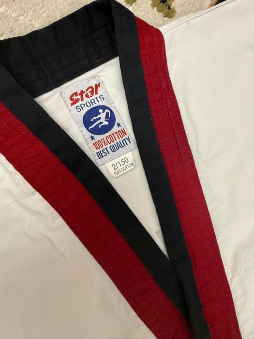 Гарантия нету только сам одежды