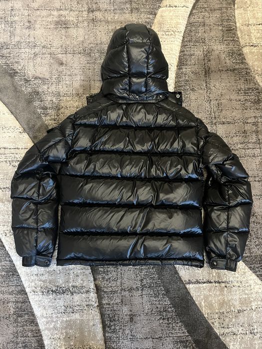 geaca moncler maya