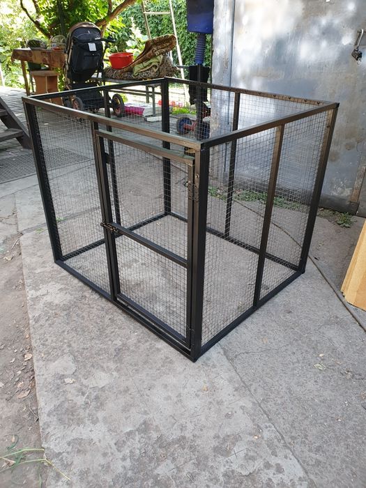 Вольер разборный для квартиры