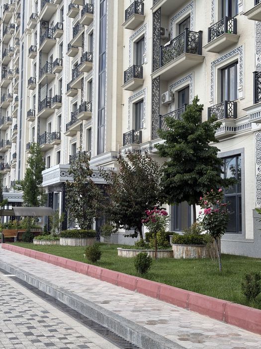 Продается ЖК Узбегим, своя 3-комн, 4 этаж, 104кв