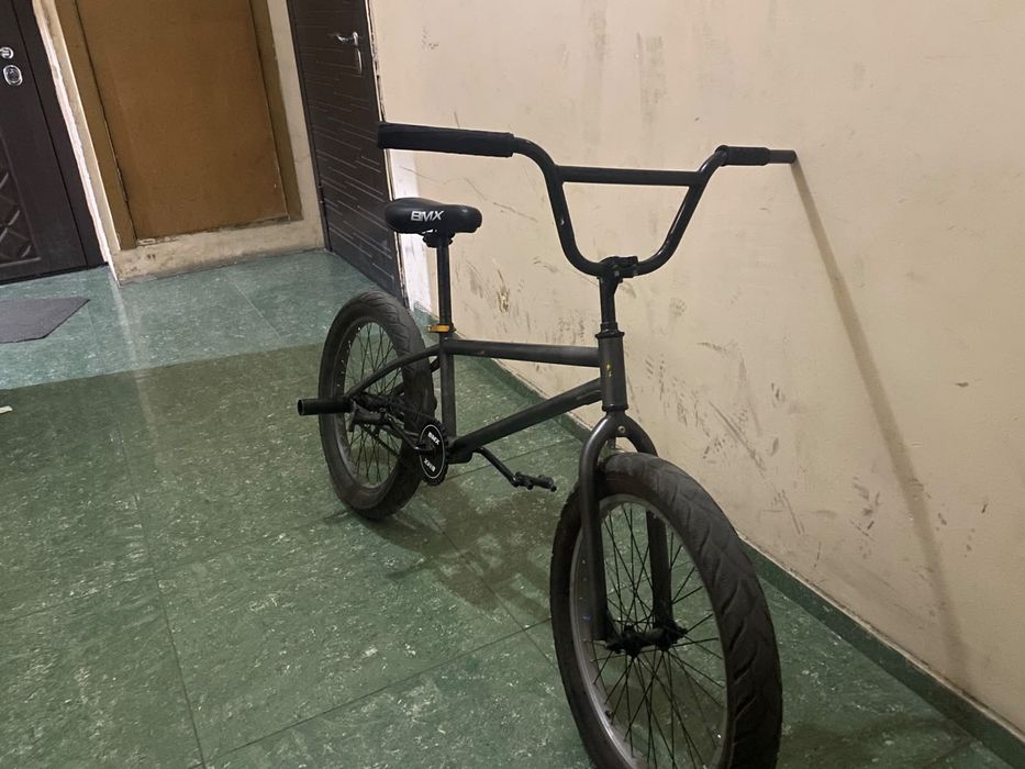 Продам бмх 15 тыс
