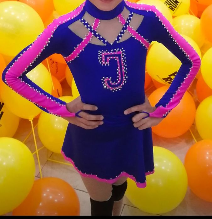 Продам сценический костюм