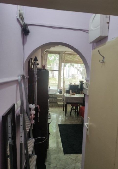 Продава се Едностаен апартамент в София, Борово - 23 кв.м за 3174 €/кв.м - Снимка #3