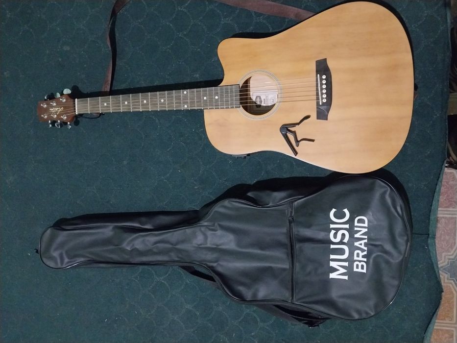 Gitara Austik holati yangi kapadastr va chexoli qoʻshib beriladi