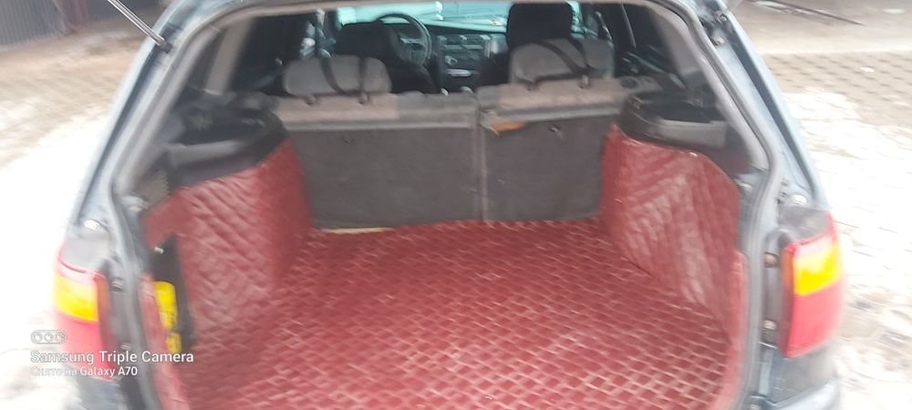 Тойота карина е универсал