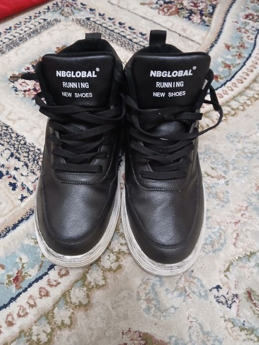 Продается сапоги мужские