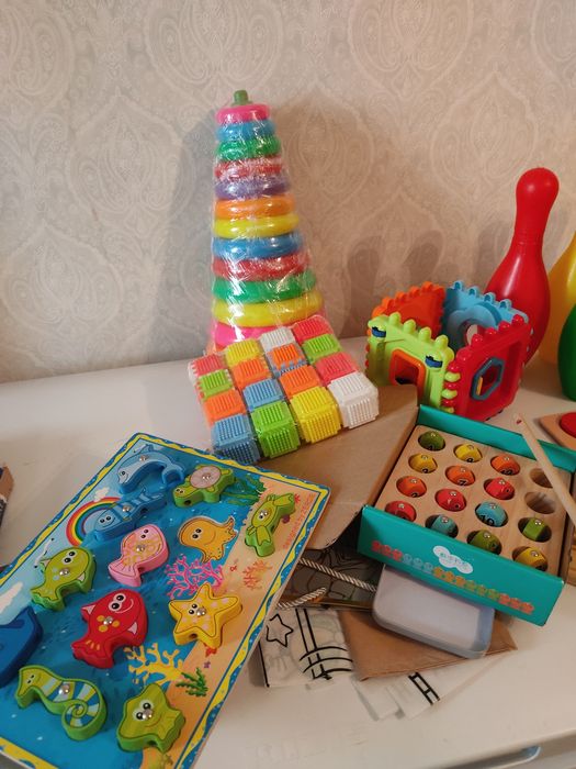 Развивающие игрушки для малышей