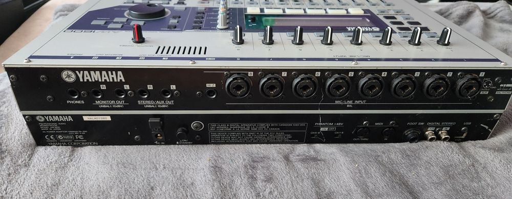 Mixere yamaha digitale aw1600 si 03D