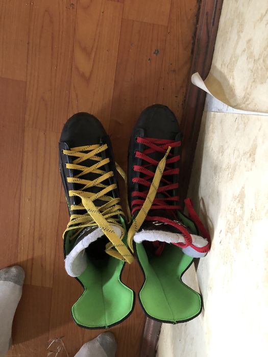 Коньки хоккейный alpha  42 размер