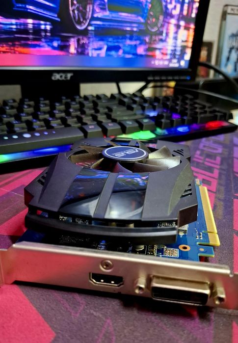 Продам видеокарту GT 1030 2GB