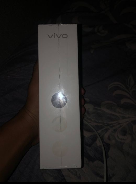 Продам vivo Y11d полностью новый
