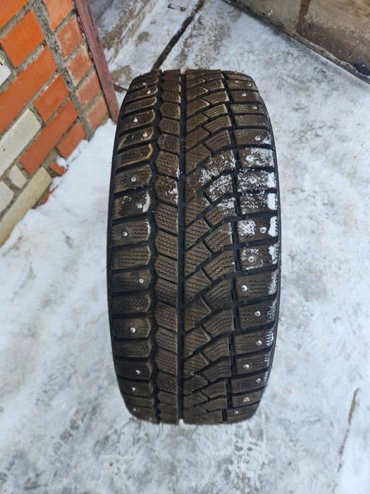 Продам шины почти новые