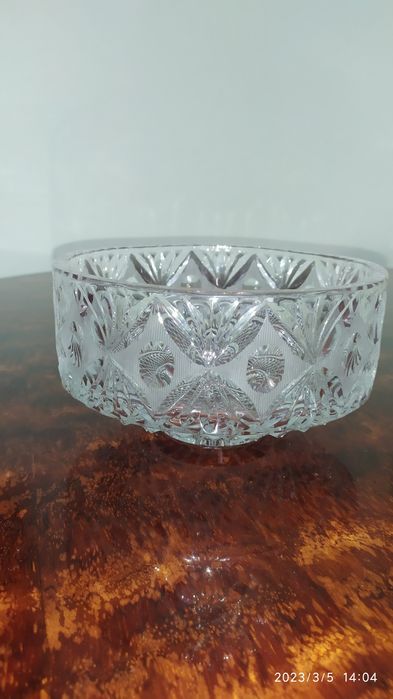 Продаю красивые вазочки,новые