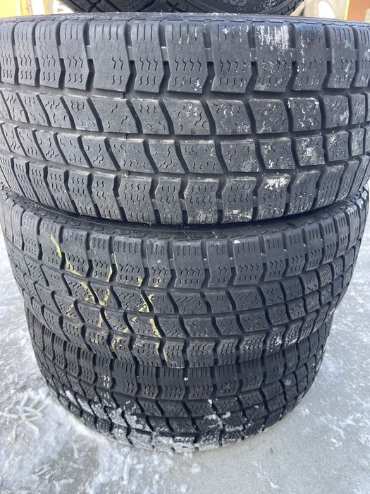 Roti Mercedes ( de greutate-C )R17anvelope 225/55R17C Vredestein 2022