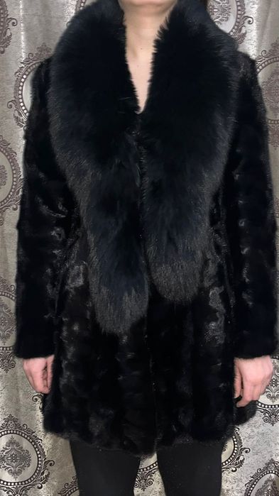 Продам шубу норковая