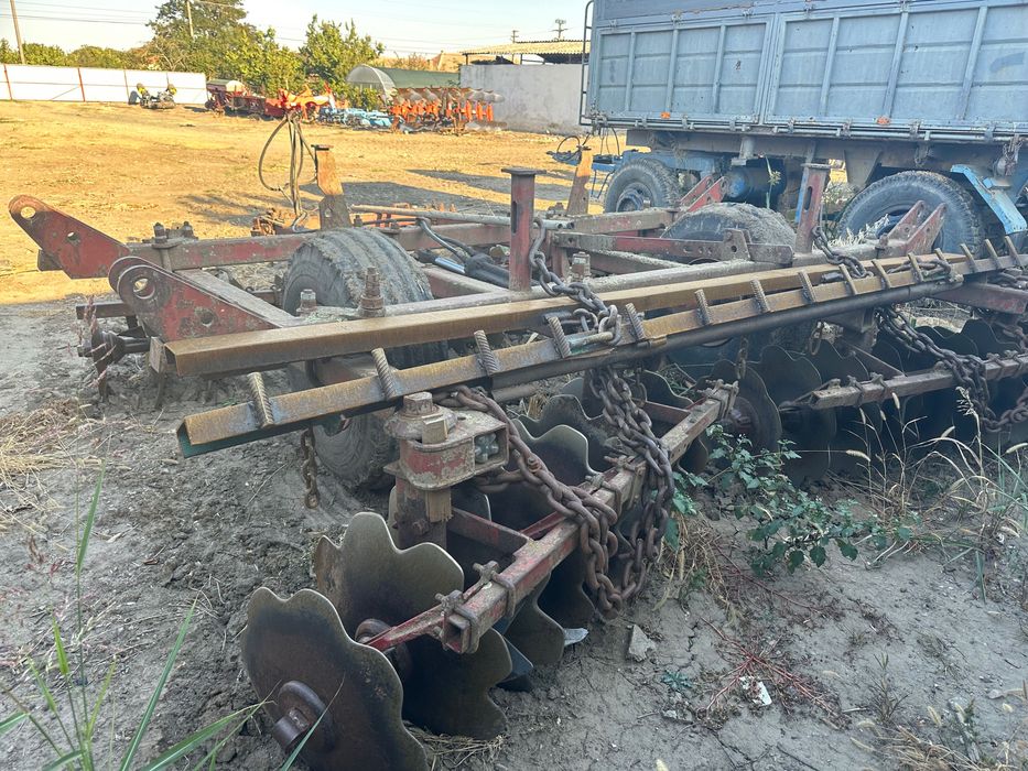 Disc rusesc latime 4m