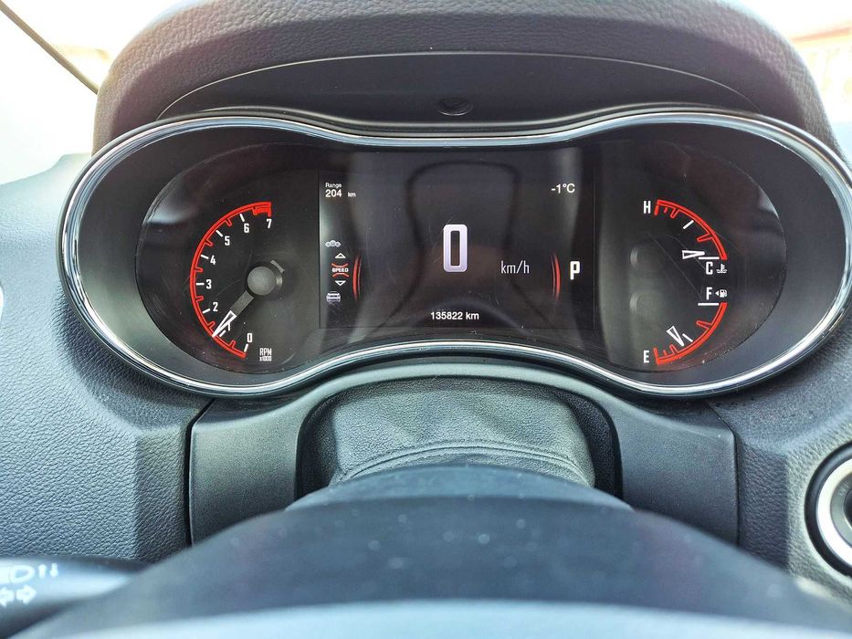 2018 Dodge Durango SRT line 4X4 7 местна TV за задни седалки