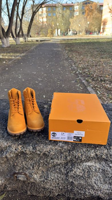 Мужские ботинки ( Timberland новые )